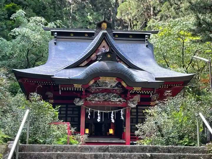 花園神社の本殿・本堂