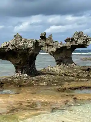 ハート岩恋守神社(沖縄県)