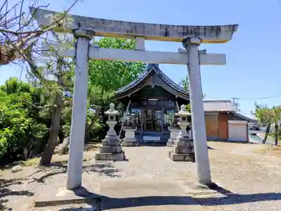 伊奈里社(稲荷崎)の鳥居