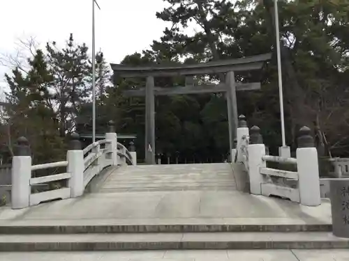 寒川神社の鳥居