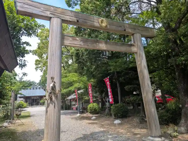 玉鉾神社の{uncategorized: "未分類", other: "その他", undefined: "問題あり", building: "その他建物", grave: "お墓", sacred_gate: "鳥居", guardian: "狛犬", statue: "像", buddha: "仏像", history: "歴史", nature: "自然", garden: "庭園", animal: "動物", pagoda: "塔", temizu: "手水舎", mountain_gate: "山門・神門", sanctuary: "本殿・本堂", subordinate: "末社・摂社", art: "芸術", scenery: "景色", jizo: "地蔵", ema: "絵馬", goshuin: "御朱印", omikuji: "おみくじ", items: "授与品その他", amulet: "お守り", goshuincho: "御朱印帳", eats: "食事", festival: "お祭り", votive_dance: "神楽", shichigosan: "七五三参", wedding: "結婚式", experience: "体験その他", initially: "初詣", around: "周辺", anti_infection: "感染症対策"}