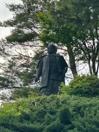 春日山神社(新潟県)