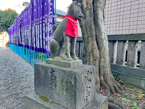 吹上稲荷神社の狛犬