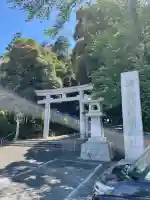 群馬県護国神社の{uncategorized: "未分類", other: "その他", undefined: "問題あり", building: "その他建物", grave: "お墓", sacred_gate: "鳥居", guardian: "狛犬", statue: "像", buddha: "仏像", history: "歴史", nature: "自然", garden: "庭園", animal: "動物", pagoda: "塔", temizu: "手水舎", mountain_gate: "山門・神門", sanctuary: "本殿・本堂", subordinate: "末社・摂社", art: "芸術", scenery: "景色", jizo: "地蔵", ema: "絵馬", goshuin: "御朱印", omikuji: "おみくじ", items: "授与品その他", amulet: "お守り", goshuincho: "御朱印帳", eats: "食事", festival: "お祭り", votive_dance: "神楽", shichigosan: "七五三参", wedding: "結婚式", experience: "体験その他", initially: "初詣", around: "周辺", anti_infection: "感染症対策"}