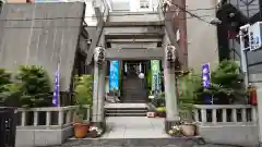 烏森神社の鳥居