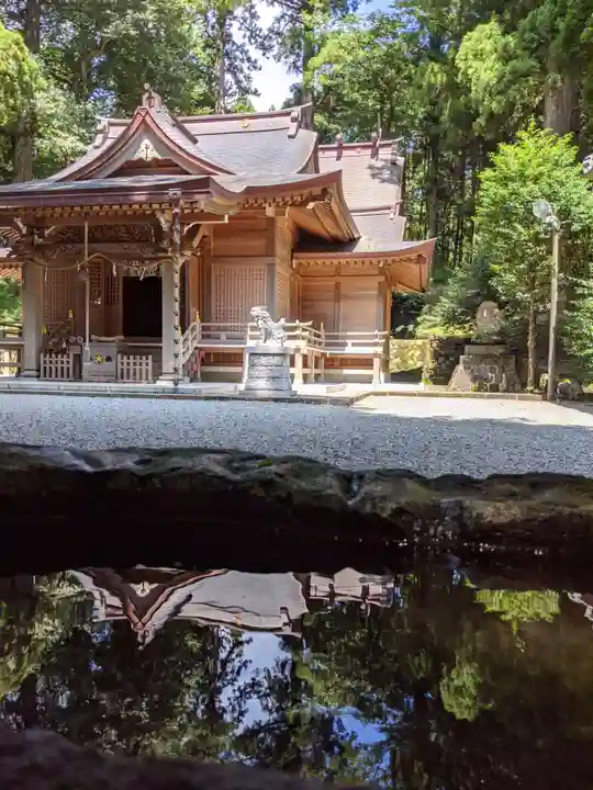 須山浅間神社の本殿・本堂