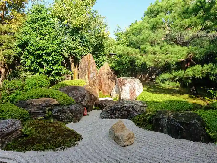 霊源院の庭園