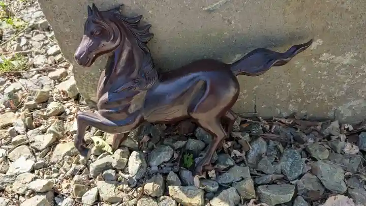 様似住吉神社の像