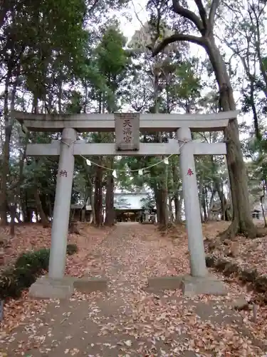 東蕗田天満社の鳥居