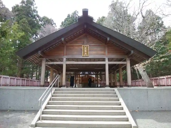 開拓神社の本殿・本堂