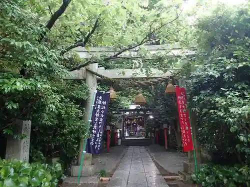 八雲神社（鎌倉・大町）の鳥居