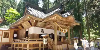 御岩神社の本殿・本堂
