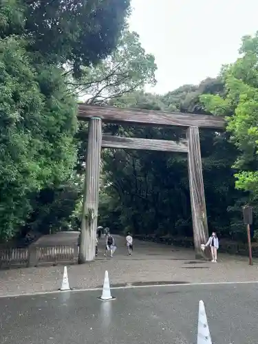 熱田神宮の鳥居