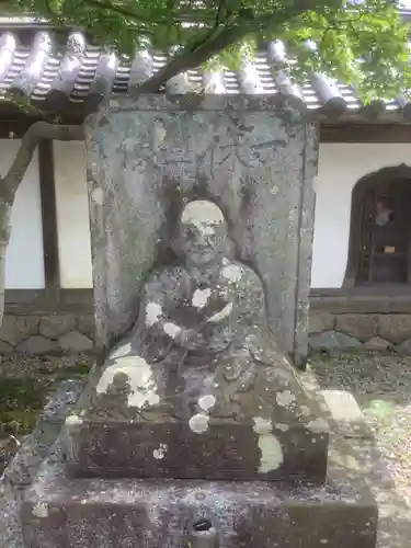 地藏院（寳蔵寺）の像