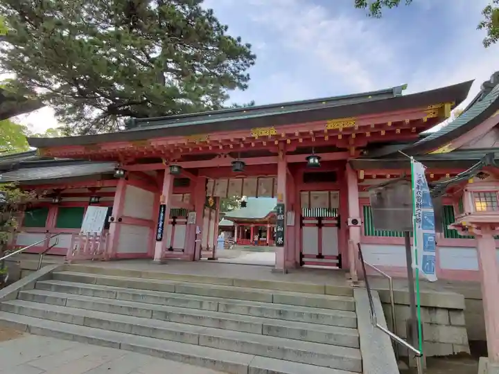 長田神社の山門・神門