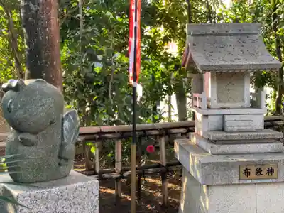 亀ケ池八幡宮の末社・摂社