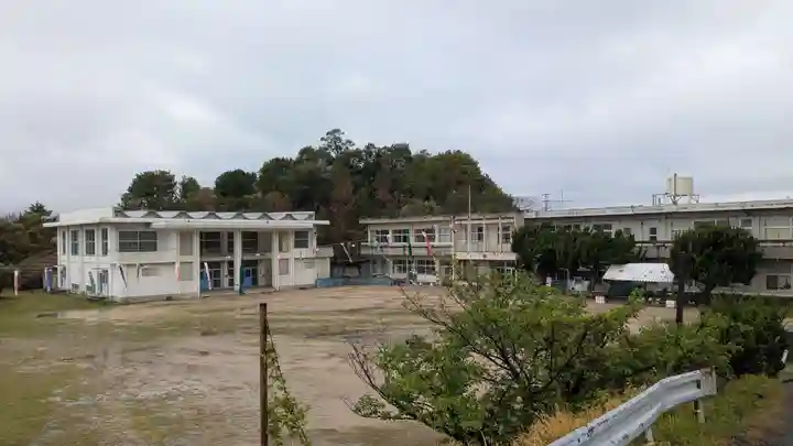 祠(戸形崎)(香川県)