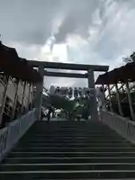 伊勢山皇大神宮の鳥居