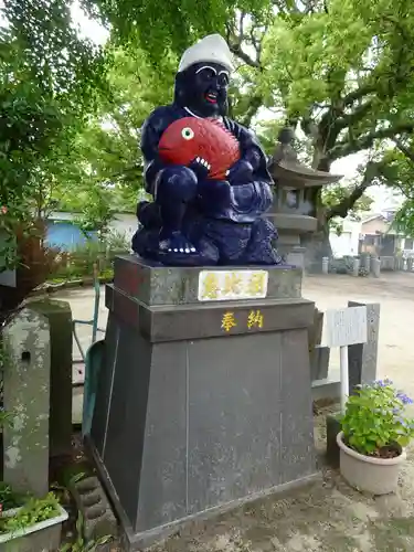 海童神社の像