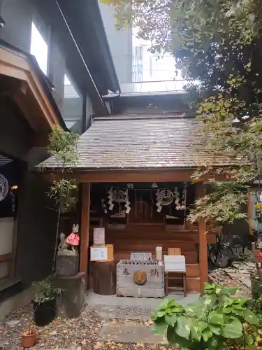 五十稲荷神社(栄寿稲荷神社)の本殿・本堂