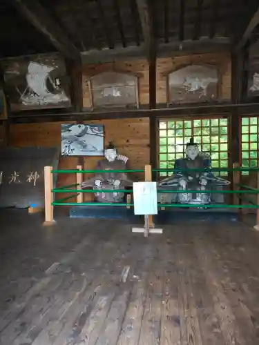 土佐神社の{uncategorized: "未分類", other: "その他", undefined: "問題あり", building: "その他建物", grave: "お墓", sacred_gate: "鳥居", guardian: "狛犬", statue: "像", buddha: "仏像", history: "歴史", nature: "自然", garden: "庭園", animal: "動物", pagoda: "塔", temizu: "手水舎", mountain_gate: "山門・神門", sanctuary: "本殿・本堂", subordinate: "末社・摂社", art: "芸術", scenery: "景色", jizo: "地蔵", ema: "絵馬", goshuin: "御朱印", omikuji: "おみくじ", items: "授与品その他", amulet: "お守り", goshuincho: "御朱印帳", eats: "食事", festival: "お祭り", votive_dance: "神楽", shichigosan: "七五三参", wedding: "結婚式", experience: "体験その他", initially: "初詣", around: "周辺", anti_infection: "感染症対策"}