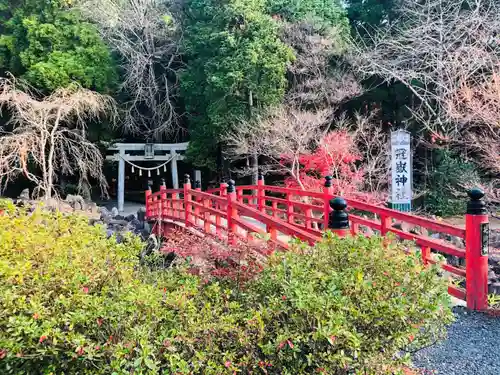 冠嶽神社の鳥居