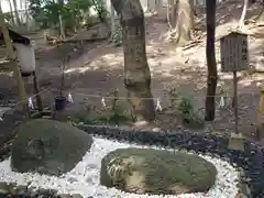 堤治神社の建物その他