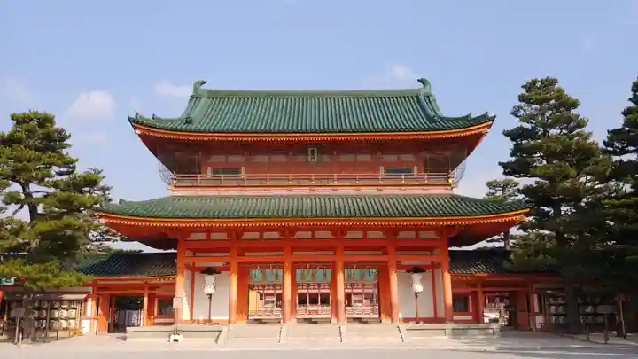 平安神宮の山門・神門