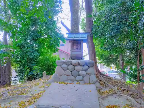 上畠神明社の末社・摂社