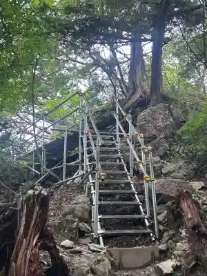 三峯神社奥宮(埼玉県)