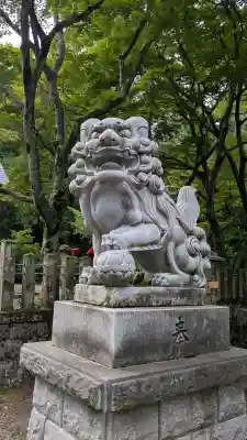 春日山神社の{uncategorized: "未分類", other: "その他", undefined: "問題あり", building: "その他建物", grave: "お墓", sacred_gate: "鳥居", guardian: "狛犬", statue: "像", buddha: "仏像", history: "歴史", nature: "自然", garden: "庭園", animal: "動物", pagoda: "塔", temizu: "手水舎", mountain_gate: "山門・神門", sanctuary: "本殿・本堂", subordinate: "末社・摂社", art: "芸術", scenery: "景色", jizo: "地蔵", ema: "絵馬", goshuin: "御朱印", omikuji: "おみくじ", items: "授与品その他", amulet: "お守り", goshuincho: "御朱印帳", eats: "食事", festival: "お祭り", votive_dance: "神楽", shichigosan: "七五三参", wedding: "結婚式", experience: "体験その他", initially: "初詣", around: "周辺", anti_infection: "感染症対策"}