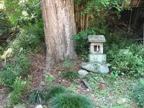 近津神社の末社