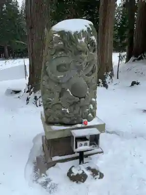 岩手山神社の狛犬
