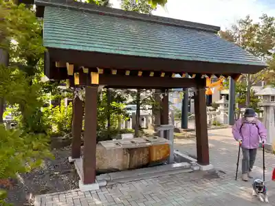 烈々布神社の手水舎