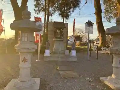 薬師寺八幡宮の{uncategorized: "未分類", other: "その他", undefined: "問題あり", building: "その他建物", grave: "お墓", sacred_gate: "鳥居", guardian: "狛犬", statue: "像", buddha: "仏像", history: "歴史", nature: "自然", garden: "庭園", animal: "動物", pagoda: "塔", temizu: "手水舎", mountain_gate: "山門・神門", sanctuary: "本殿・本堂", subordinate: "末社・摂社", art: "芸術", scenery: "景色", jizo: "地蔵", ema: "絵馬", goshuin: "御朱印", omikuji: "おみくじ", items: "授与品その他", amulet: "お守り", goshuincho: "御朱印帳", eats: "食事", festival: "お祭り", votive_dance: "神楽", shichigosan: "七五三参", wedding: "結婚式", experience: "体験その他", initially: "初詣", around: "周辺", anti_infection: "感染症対策"}