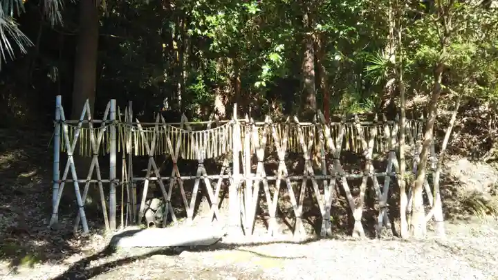 岸町浅間神社の周辺