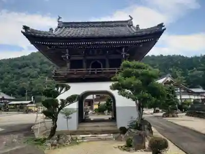 南泉寺の山門・神門