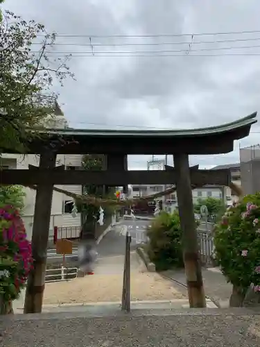 森・深江・青木 総氏神　稲荷神社の鳥居