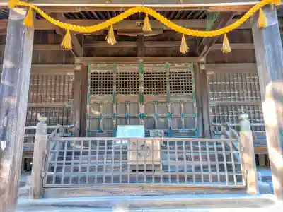 蔵子神社の本殿・本堂