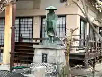 了源寺の{uncategorized: "未分類", other: "その他", undefined: "問題あり", building: "その他建物", grave: "お墓", sacred_gate: "鳥居", guardian: "狛犬", statue: "像", buddha: "仏像", history: "歴史", nature: "自然", garden: "庭園", animal: "動物", pagoda: "塔", temizu: "手水舎", mountain_gate: "山門・神門", sanctuary: "本殿・本堂", subordinate: "末社・摂社", art: "芸術", scenery: "景色", jizo: "地蔵", ema: "絵馬", goshuin: "御朱印", omikuji: "おみくじ", items: "授与品その他", amulet: "お守り", goshuincho: "御朱印帳", eats: "食事", festival: "お祭り", votive_dance: "神楽", shichigosan: "七五三参", wedding: "結婚式", experience: "体験その他", initially: "初詣", around: "周辺", anti_infection: "感染症対策"}