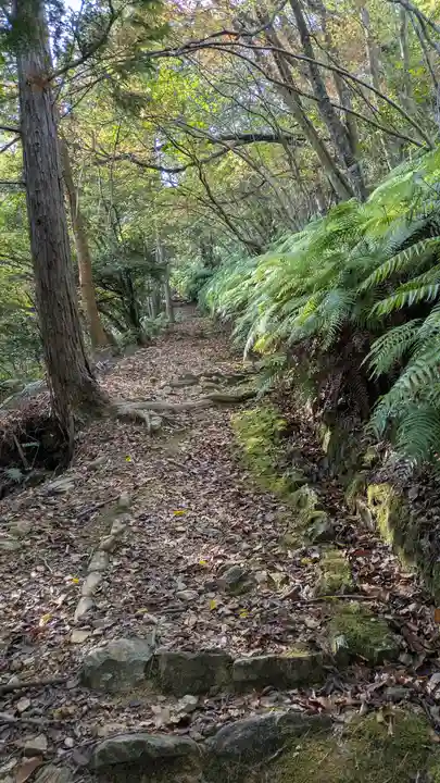 後深草天皇皇子 性仁親王墓・文覚上人墓(京都府)
