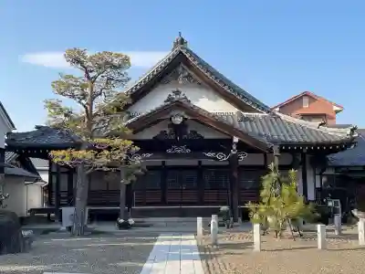 圓願寺の{uncategorized: "未分類", other: "その他", undefined: "問題あり", building: "その他建物", grave: "お墓", sacred_gate: "鳥居", guardian: "狛犬", statue: "像", buddha: "仏像", history: "歴史", nature: "自然", garden: "庭園", animal: "動物", pagoda: "塔", temizu: "手水舎", mountain_gate: "山門・神門", sanctuary: "本殿・本堂", subordinate: "末社・摂社", art: "芸術", scenery: "景色", jizo: "地蔵", ema: "絵馬", goshuin: "御朱印", omikuji: "おみくじ", items: "授与品その他", amulet: "お守り", goshuincho: "御朱印帳", eats: "食事", festival: "お祭り", votive_dance: "神楽", shichigosan: "七五三参", wedding: "結婚式", experience: "体験その他", initially: "初詣", around: "周辺", anti_infection: "感染症対策"}