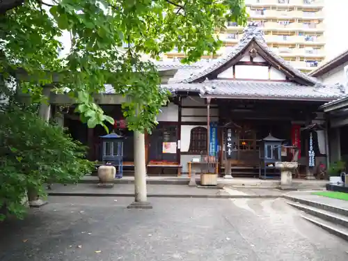 稲園山 七寺の本殿・本堂