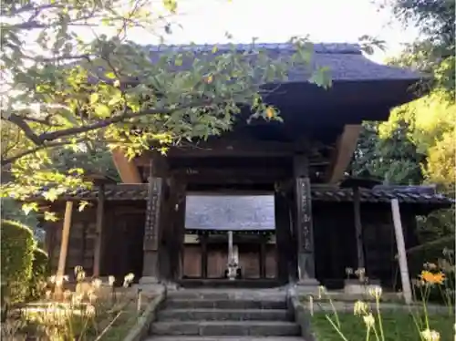 横浜　西方寺の山門・神門