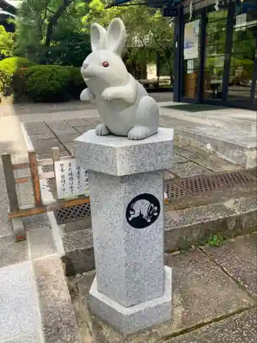 岡崎神社の狛犬