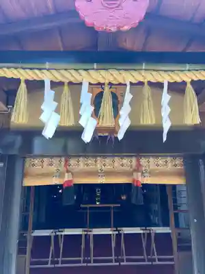 横浜御嶽神社の本殿・本堂