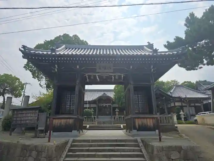 室津八幡神社(兵庫県)
