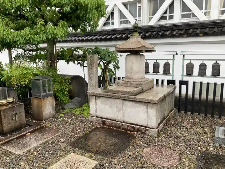 青蓮寺(大阪府)