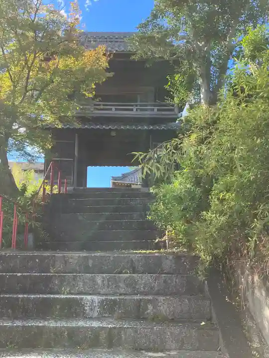 賢聖院の山門・神門