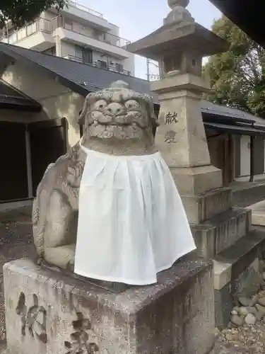 多奈波太神社の狛犬